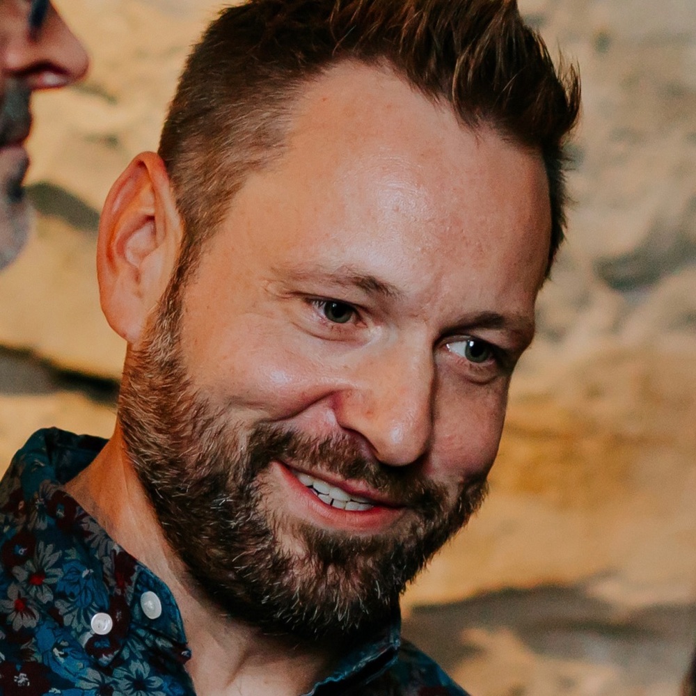 Meet your Posher, Jonathan